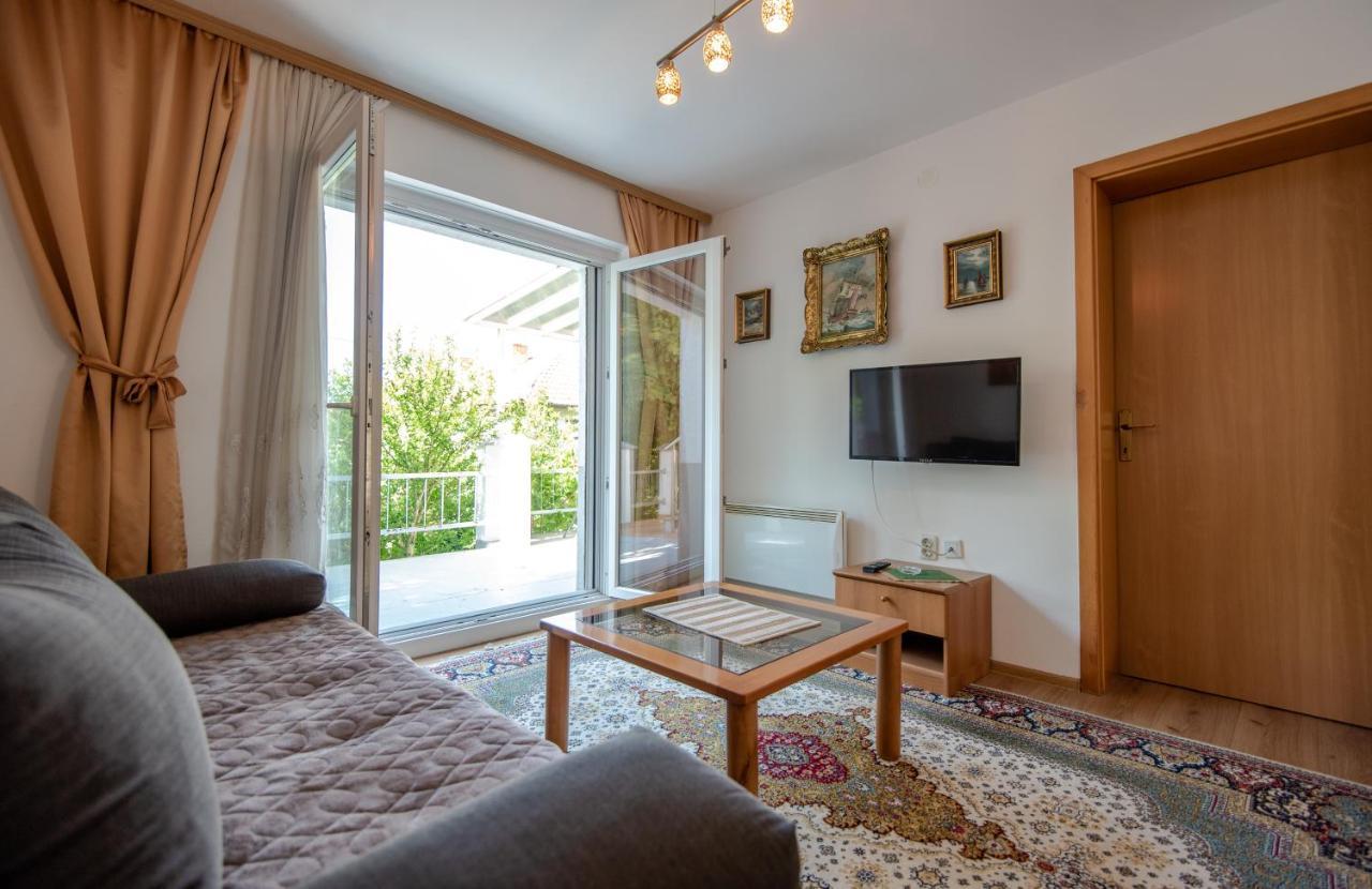 Apartman Mira Sarajevo Ngoại thất bức ảnh